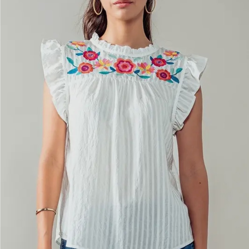 Urban Daizy boho floral top
